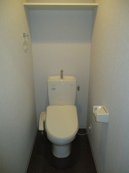 バイオレット倉田の内装