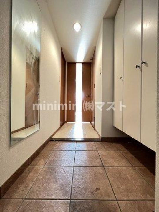 CITY  SPIRE難波WESTの玄関