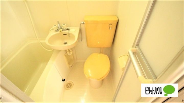 フレール・ナカノの内装