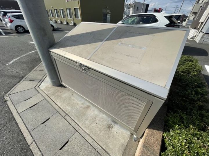群馬県邑楽郡大泉町坂田1(アパート)の賃貸物件の地図