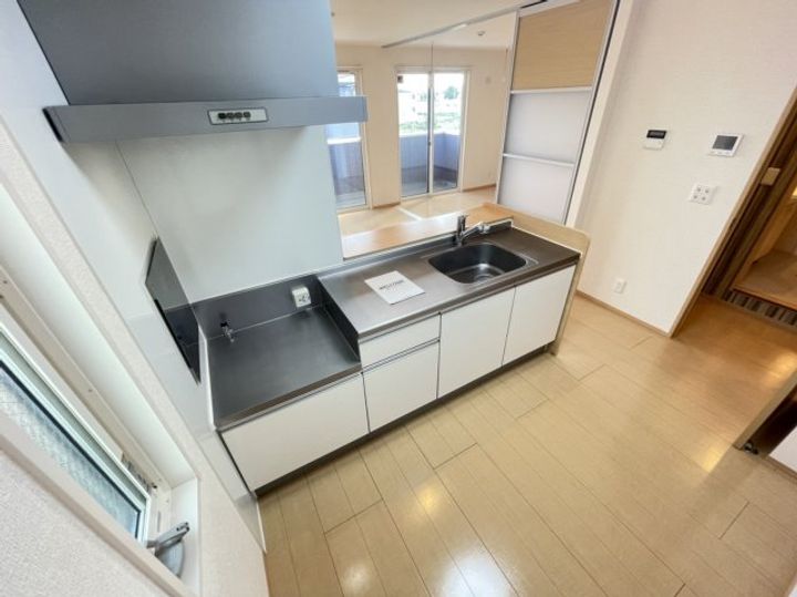 群馬県邑楽郡大泉町坂田1(アパート)の賃貸物件のキッチン