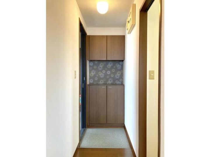 エバーコンフォートD棟の玄関