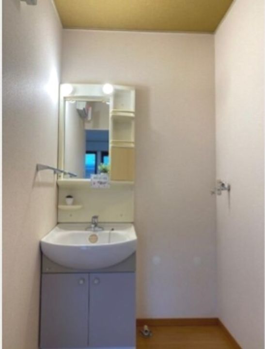 コンフォール台原 Iの内装