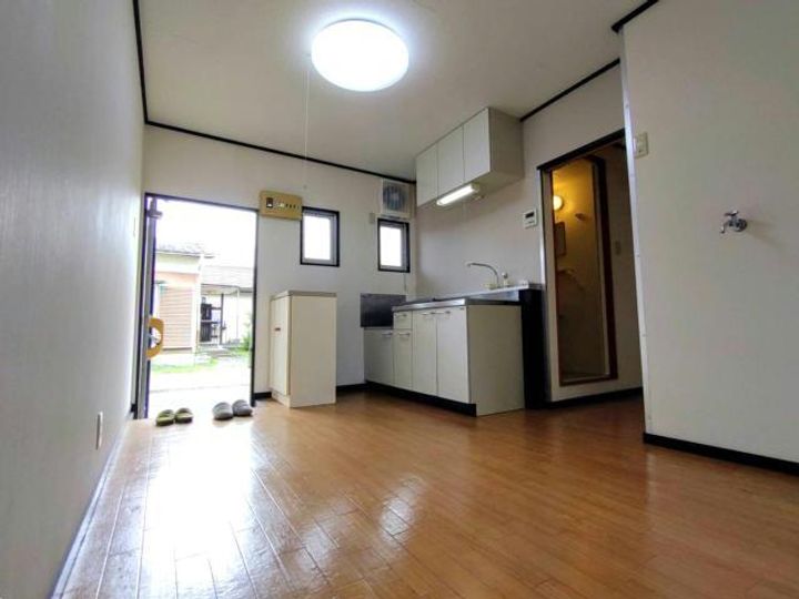 コーポマルセの居間