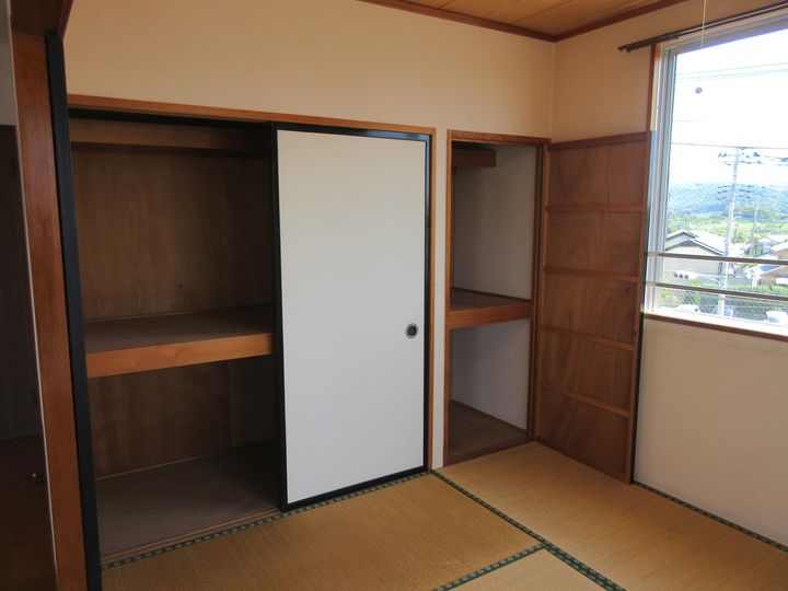 浅見マンションの内装