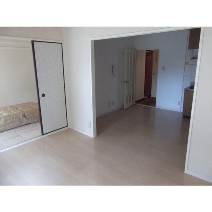 ウベマンションの居間