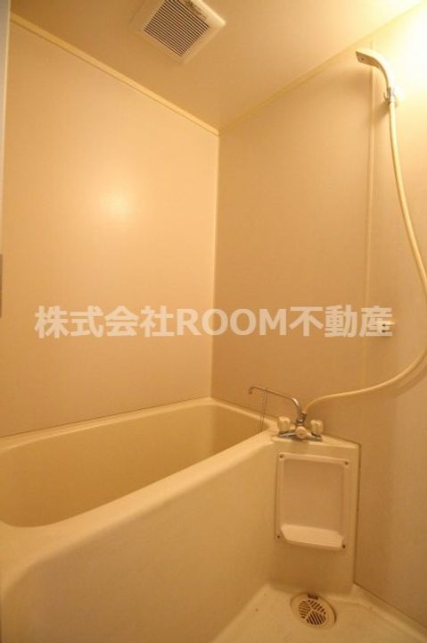 メイプルコート一万城の風呂