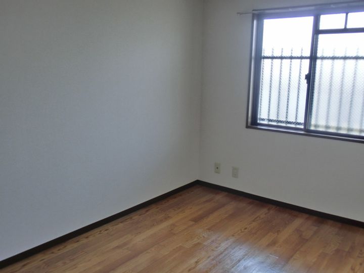 エバーグレイス森本の居間