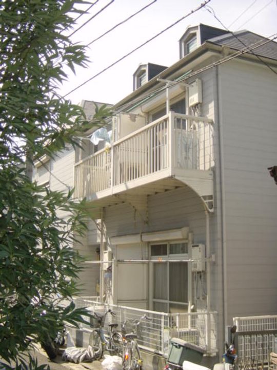 アネックス129の外観