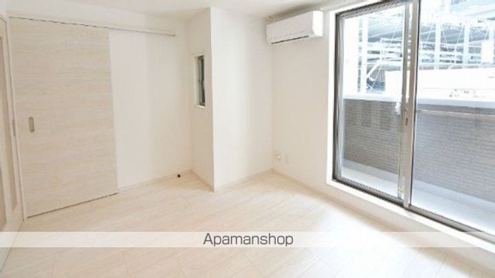 福岡県福岡市東区若宮5(アパート)の賃貸物件の居間