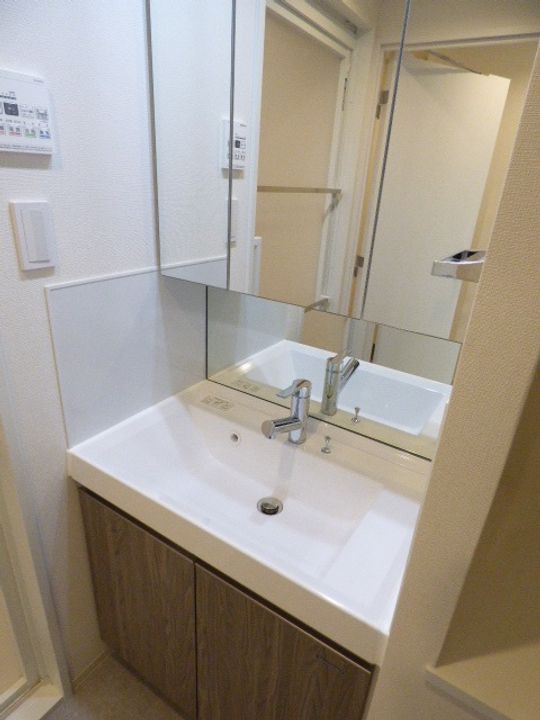 アジールコート 都立大学の内装