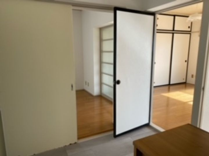 サンヒルズ山宮の玄関