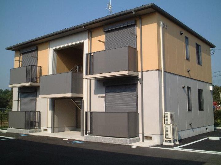 ウエストヒルズ渡辺3の外観