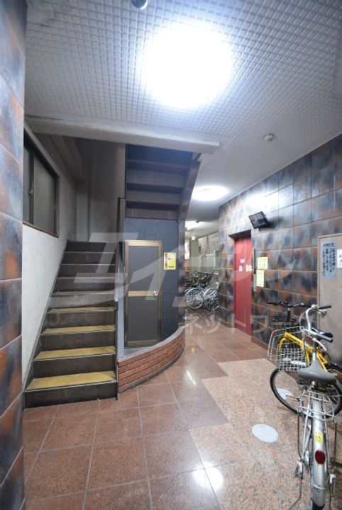 サンウイング南森町の地図