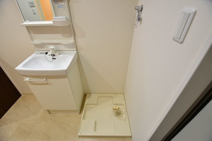 クレセント富町の内装