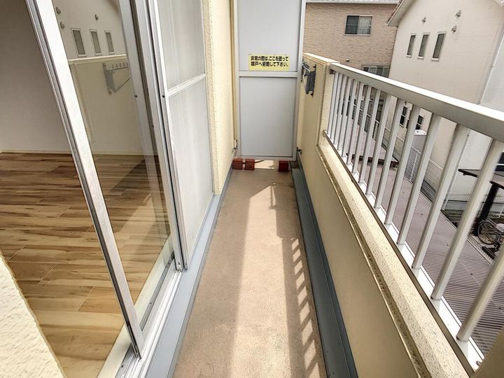 アカリの内装