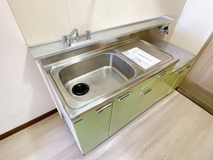 榎ハイツC棟のキッチン