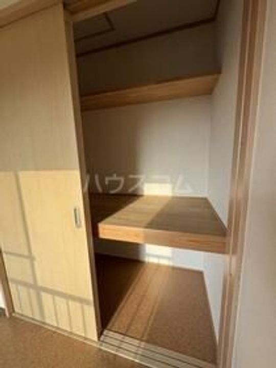 福島アパートの内装