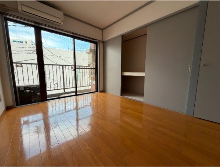 レジデンスヤマ西葛西の居間