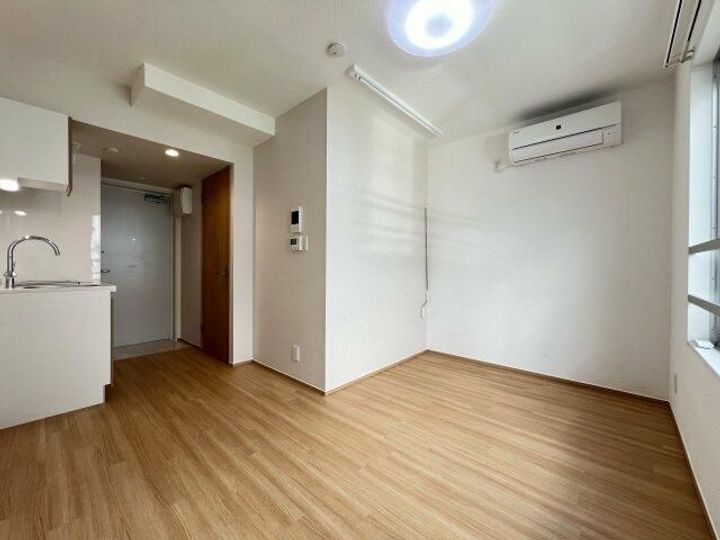 東京都世田谷区三軒茶屋2(マンション)の賃貸物件の居間