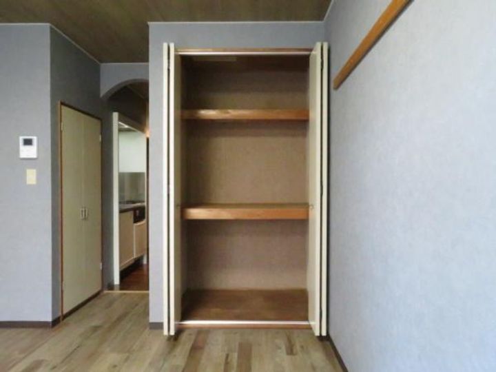 ジュネス与野鈴谷の内装