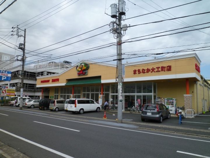 CASA・SKE IIの周辺