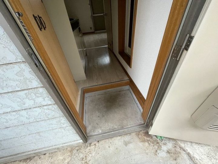 ロックウェル大久保の玄関