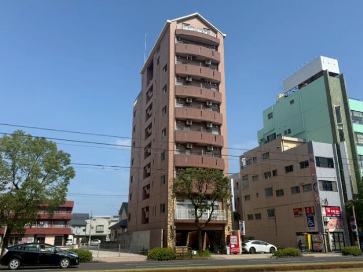Royal Centuryの外観