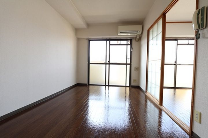 広島県広島市西区楠木町3(マンション)の賃貸物件の居間