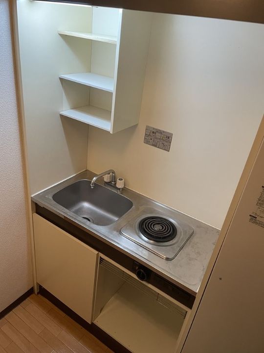 静岡県浜松市中央区海老塚1(マンション)の賃貸物件のキッチン