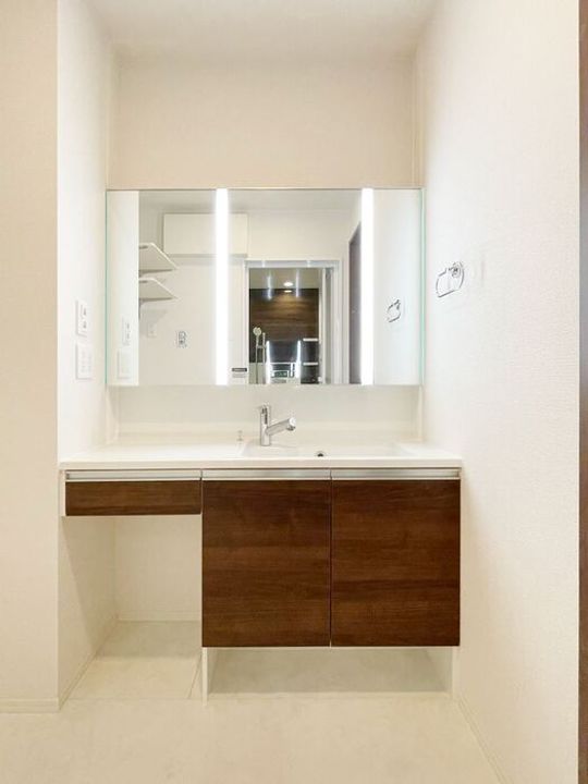 グラナーデ高井戸東の内装