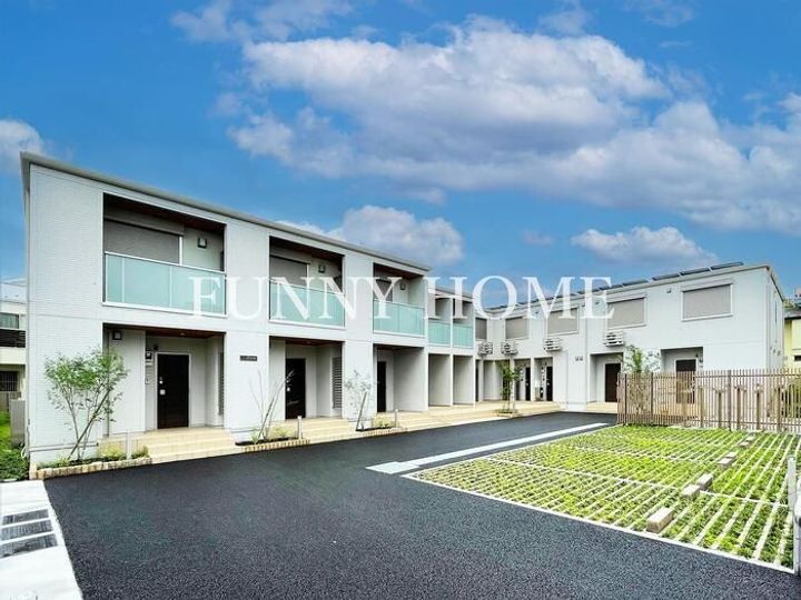 グラナーデ高井戸東の外観