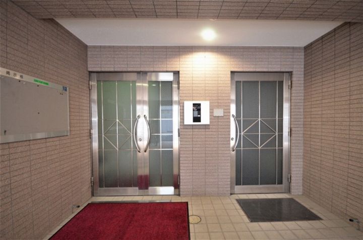広島県広島市中区十日市町2(マンション)の賃貸物件の外観