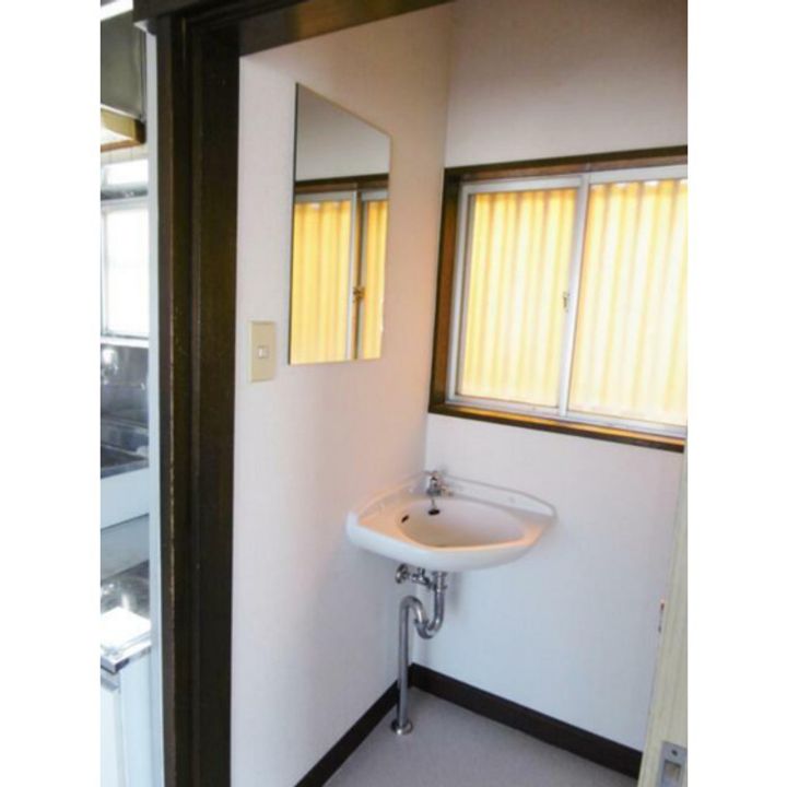 神奈川県横浜市中区本郷町3(一戸建)の賃貸物件の内装