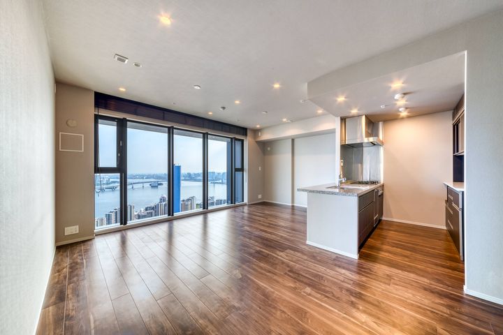 ドゥトゥール イーストの居間