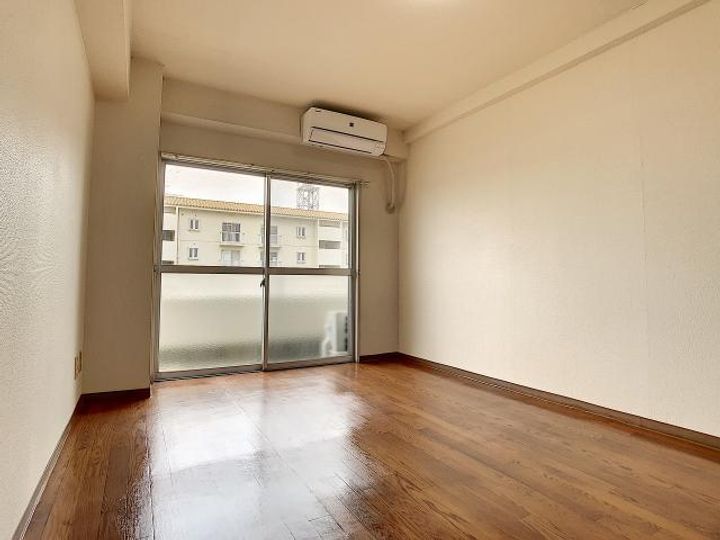 ハイツ伊達娘Dの居間