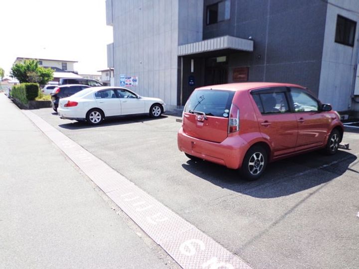 Anniversary Mansionの地図