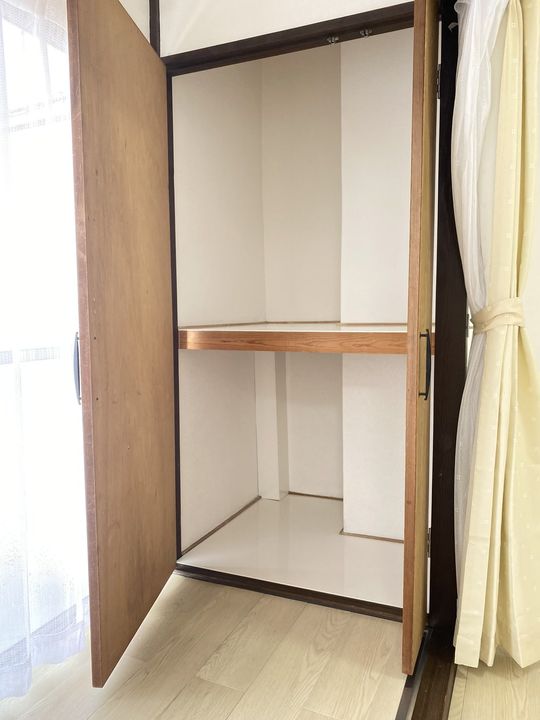 白樺マンションの内装