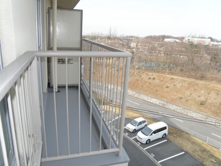 公社賃貸SMALIO 晴美台Bの内装