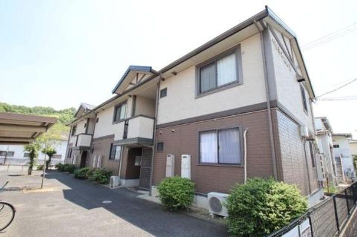 ハピネス山田 B棟の外観