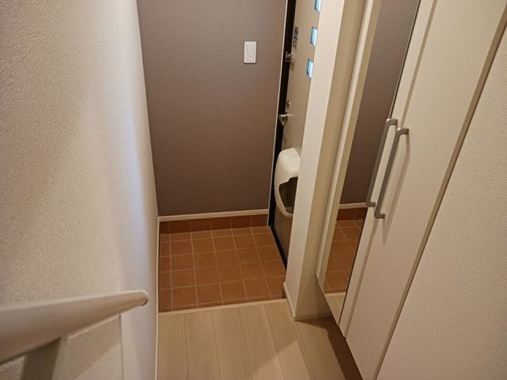 栃木県宇都宮市戸祭町(アパート)の賃貸物件の玄関