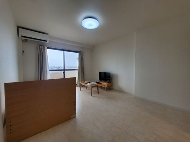 イーストコート21の居間