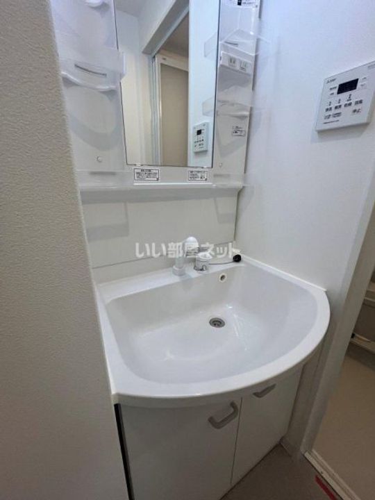 大阪府堺市西区鳳東町4(マンション)の賃貸物件の内装