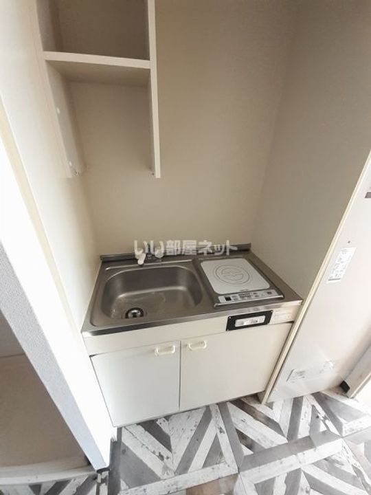 大阪府羽曳野市栄町(マンション)の賃貸物件のキッチン