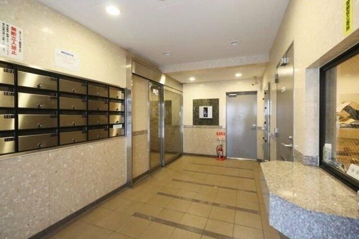 ルーブル中野南台の地図