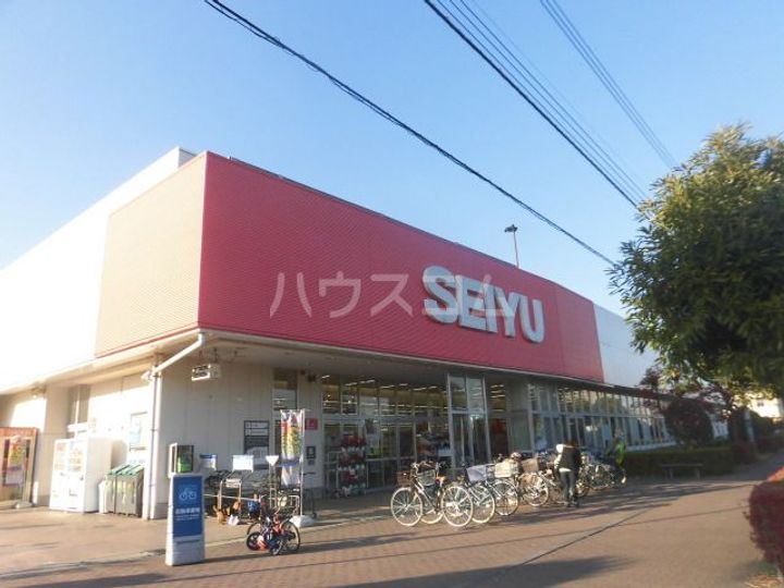 シャンテ国立の周辺