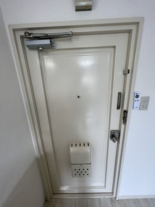 ラパンジール都島の玄関