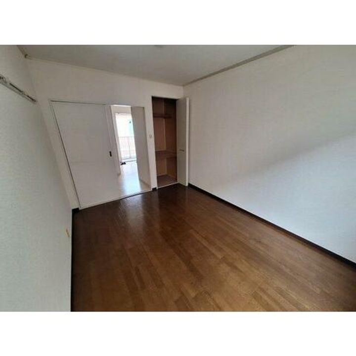 東京都大田区大森西5(アパート)の賃貸物件の居間