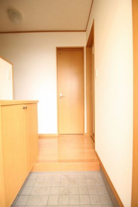 栃木県鹿沼市栄町2(一戸建)の賃貸物件の玄関