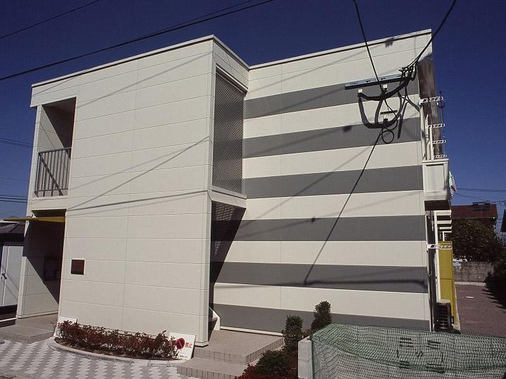 レオパレスどりぃむ21の外観